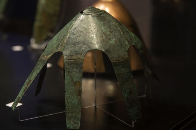 Bronze helmet from the Malpensa storage room