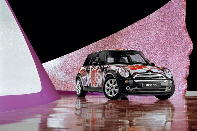 MINI trägt Bisazza