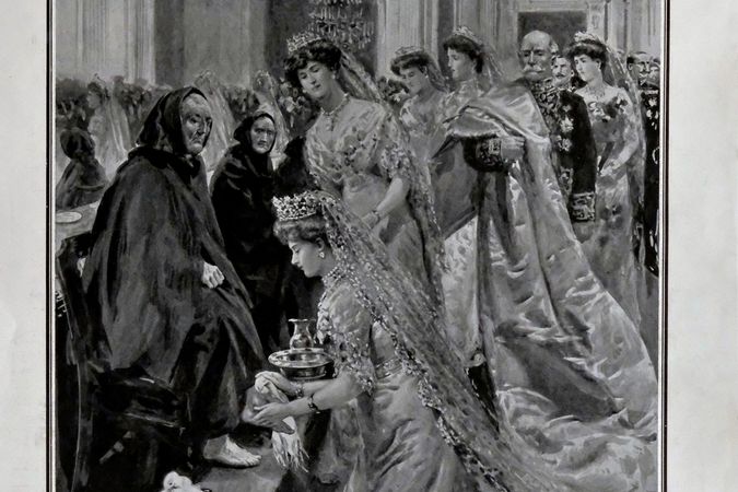 Die Königin von Spanien, Victoria Eugenie von Battenberg, wäscht die Füße
