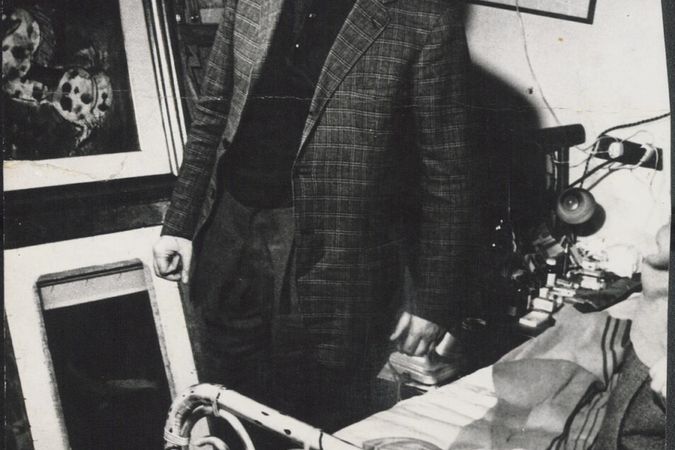 Sandro Penna in seinem Haus in der Via Mole de' Fiorentini