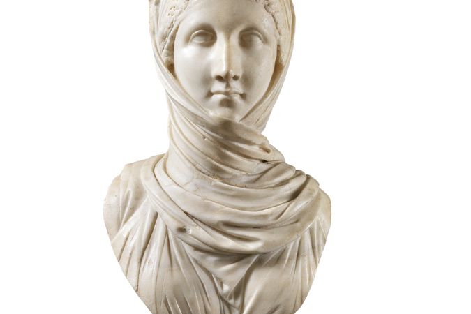 Busto femenino de la llamada Vestal, llamada La Zingarella