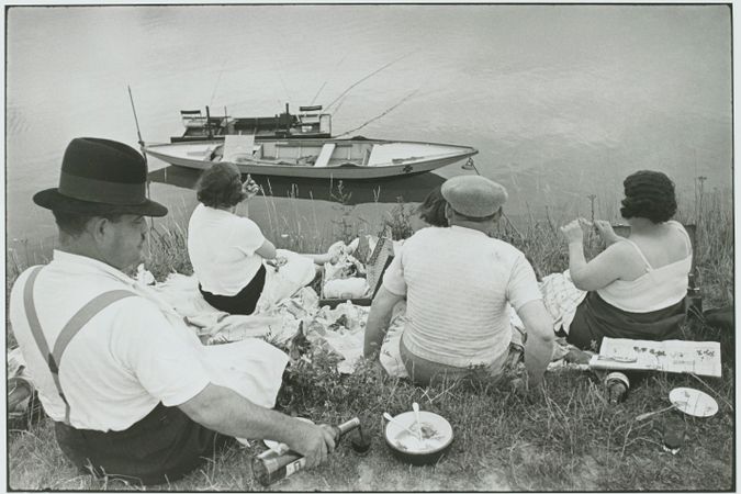 Dimanche sur les bords de Seine, France, 1938,