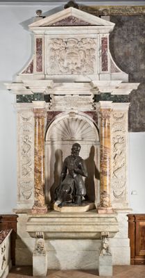 Monumento funerario de Fabrizio Pignatelli