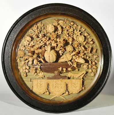 Snuffbox with still life of flowers and fruit