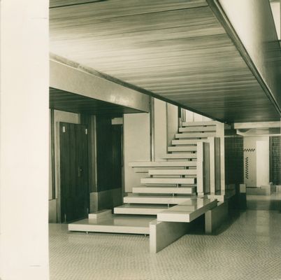 Arrangement of the Olivetti shop in Piazza San Marco