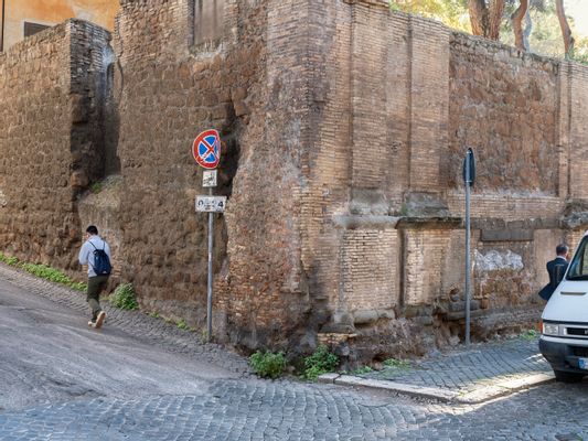 Incrocio tra via della Longara e salita del Buon Pastore, Roma
