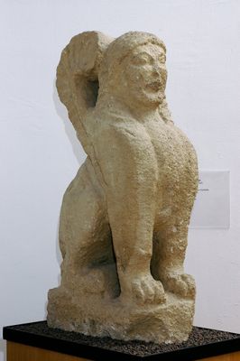 Sphinx in nenfro
