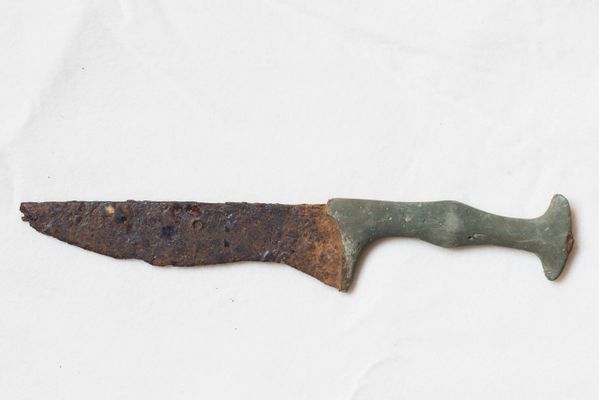 Paleoveneto knife