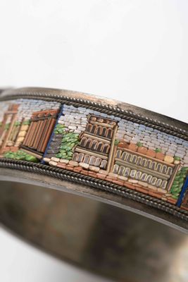 Bracciale souvenir con vedute di Roma