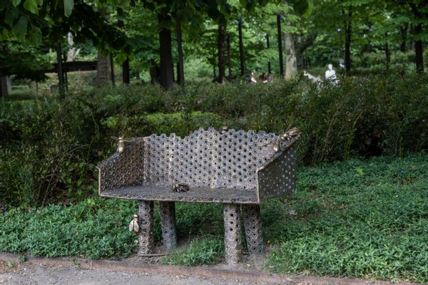Beehive bench