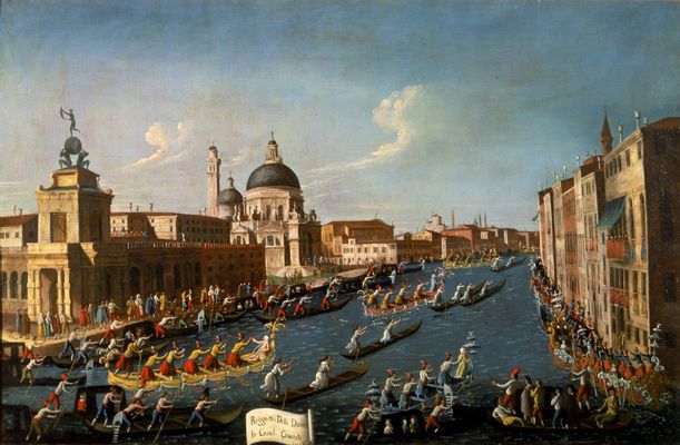 The regatta of women in the Grand Canal
