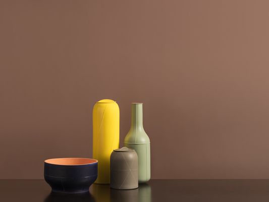 Seams collection vases