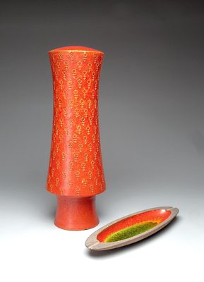 Pied de lampe, décoration demi-clé et cendrier, série Fritte tous deux en orange crevette