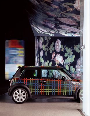 MINI trägt Bisazza