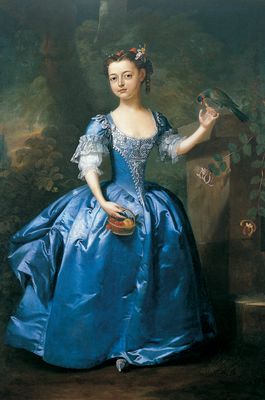 Portrait d'une jeune fille vêtue de bleu, avec un perroquet dans un jardin somptueux