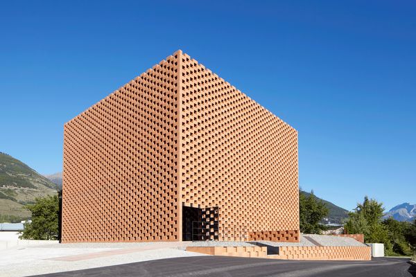 Werner Tscholl, Puni Distillery, Glorenza