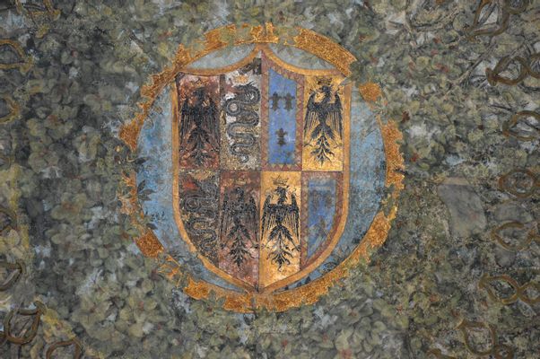 Sforza-Wappen an der Decke gemalt