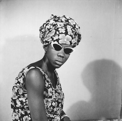 La signorina Kadiatou Touré aux yeux fumés