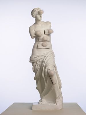 Venus von Milo mit Schubladen