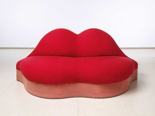 Mae Westlippen-Sofa