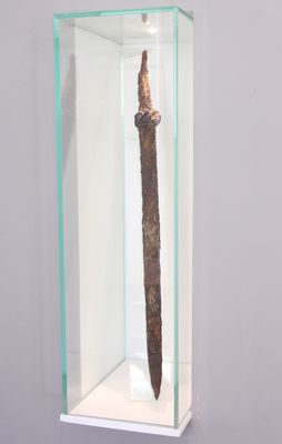 Scramasax, épée lombarde