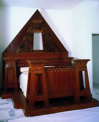 Pyramidenbett für den Gonzaga-Palast, Guastalla