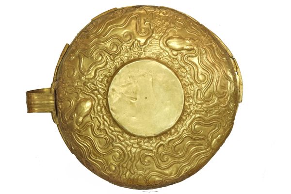 Tazza in oro da Dendra Hellenic National Archaeological Museum