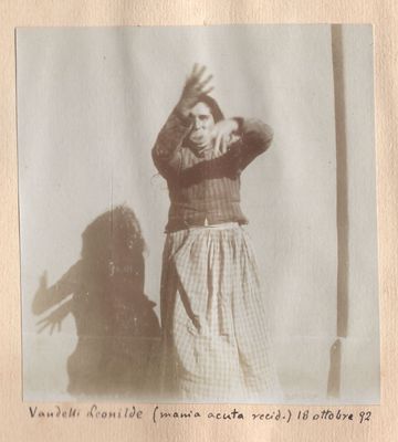 Photographie d'un patient de l'hôpital psychiatrique de San Lazzaro