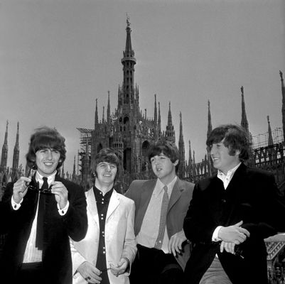 Los Beatles en el techo de la Catedral