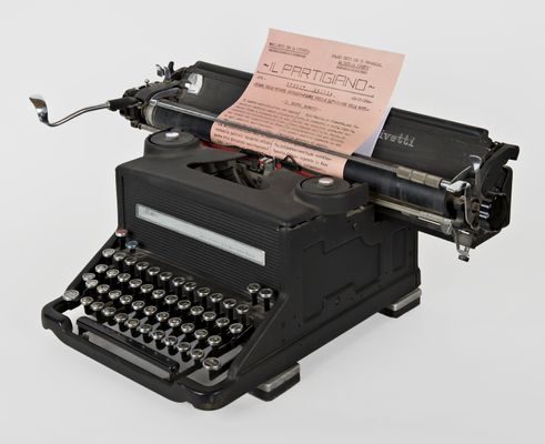 Máquina de escribir Olivetti M40/3