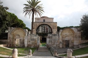 Basilique de San Saturnino