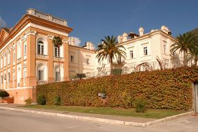 Real Belvedere Seidenmuseum