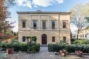 Roman Villa of Florence