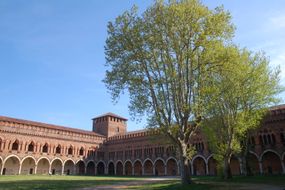 Museos Cívicos del Castillo Visconti