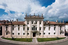 Palacio Attems Petzenstein - Pinacoteca