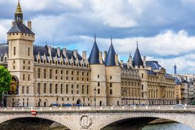 Conciergerie